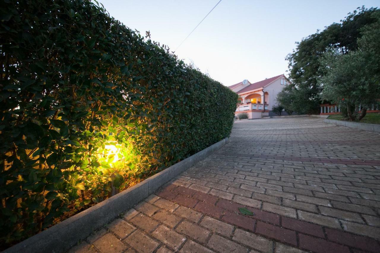 Holiday Home Antonio Dracevac Ninski ภายนอก รูปภาพ